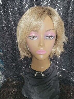 Ellen Wille Wig... Lacefront... Beautiful Blonde Rooted